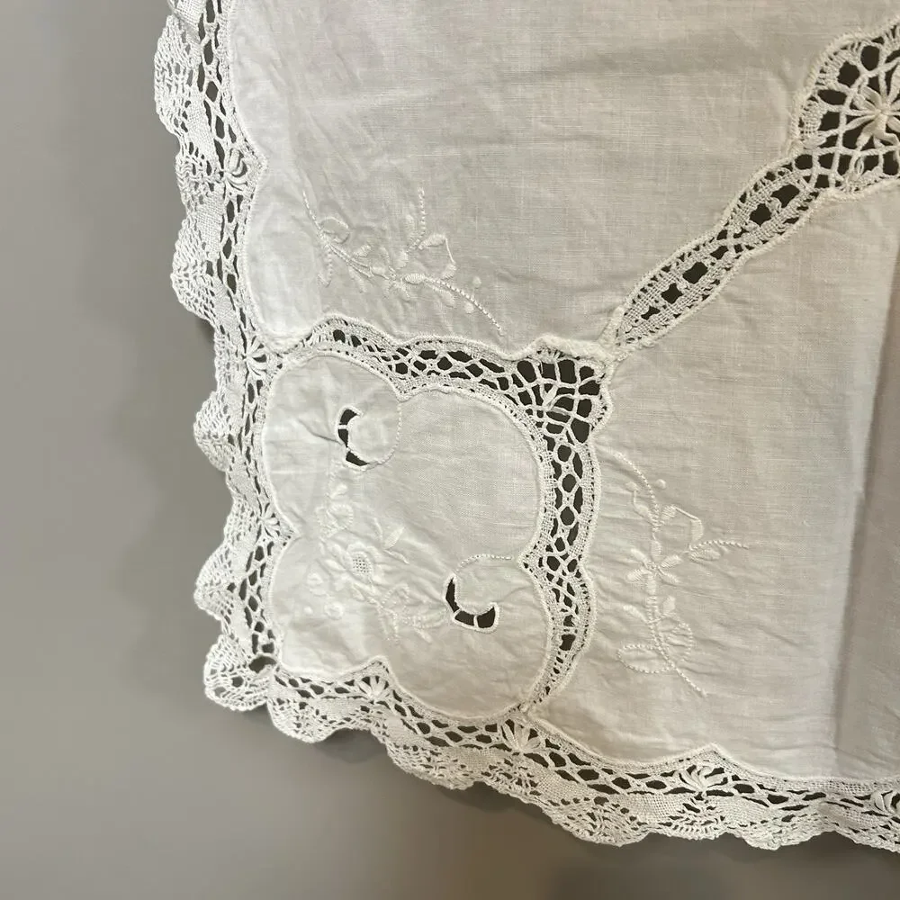 Tablecloth Cottagecore Embroidered Floral Linen Square Scalloped Boho Heirloom